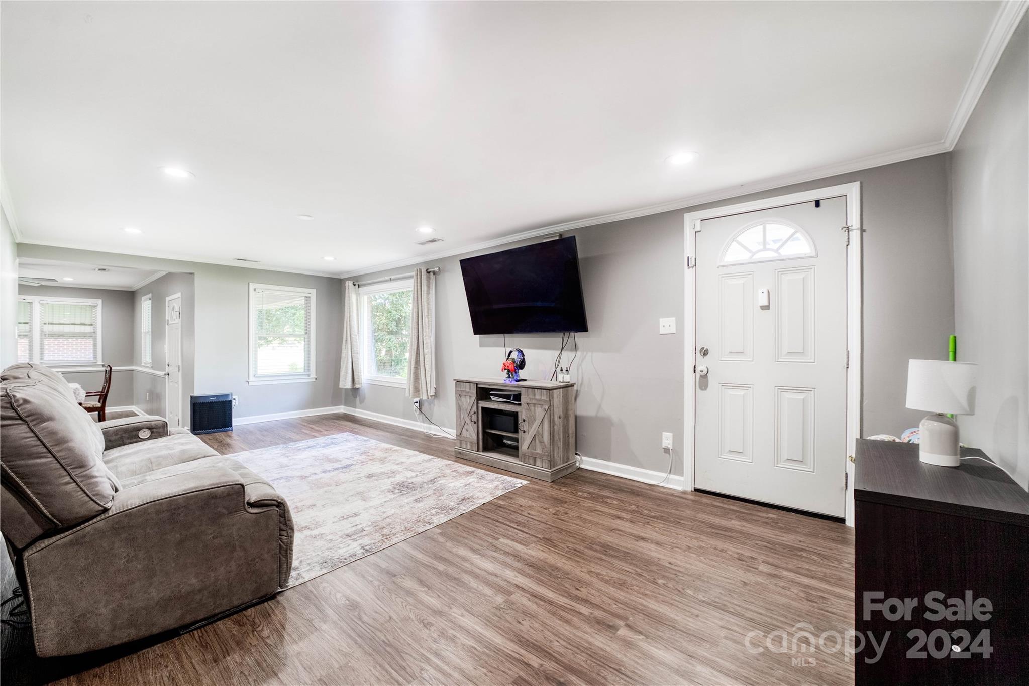 4004 South New Hope Road Gastonia, NC 28056 - Photo 7 of 44 Gallery Image 7