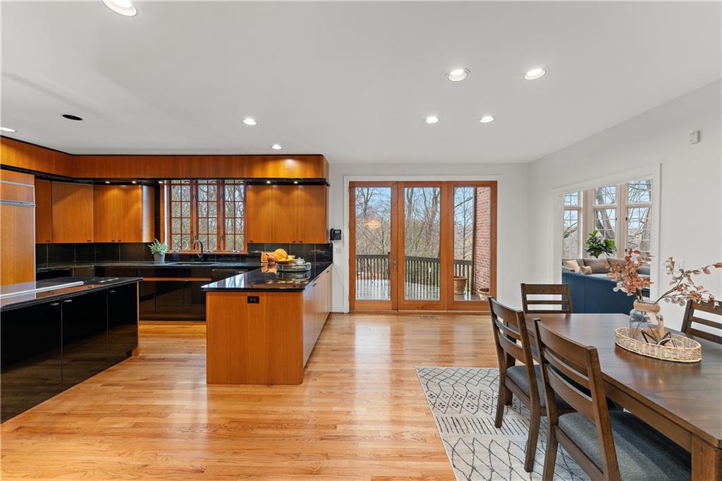 7 Meadowood Drive Pittsburgh, PA 15215 - Photo 9 of 45 a kitchen with a large counter top space
