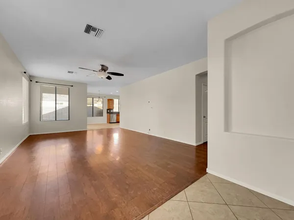 $2,450 | 261 North Nash Way, Chandler, AZ 85225
