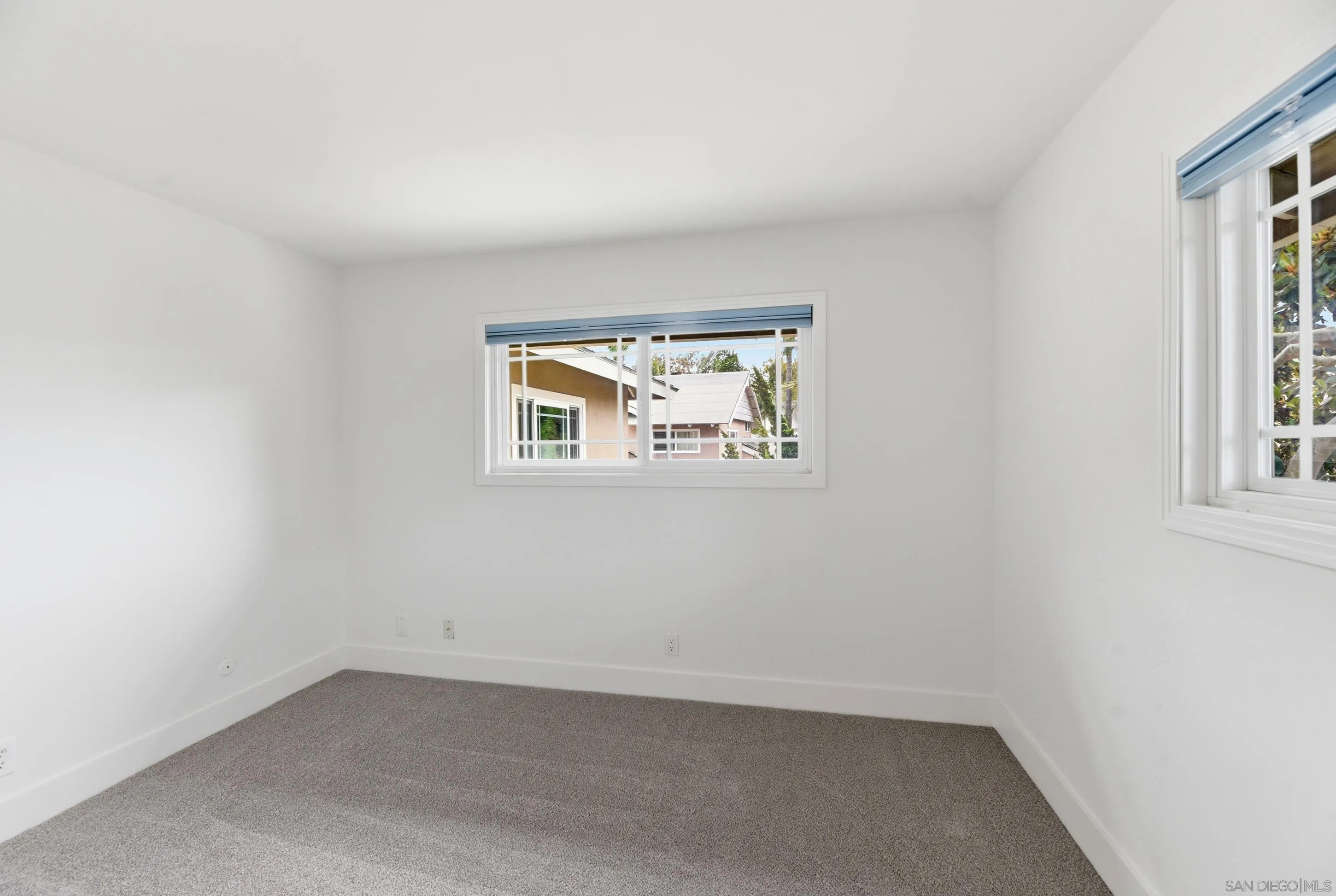 2275-77 Cameo Road Carlsbad, CA 92008 - Photo 22 of 60