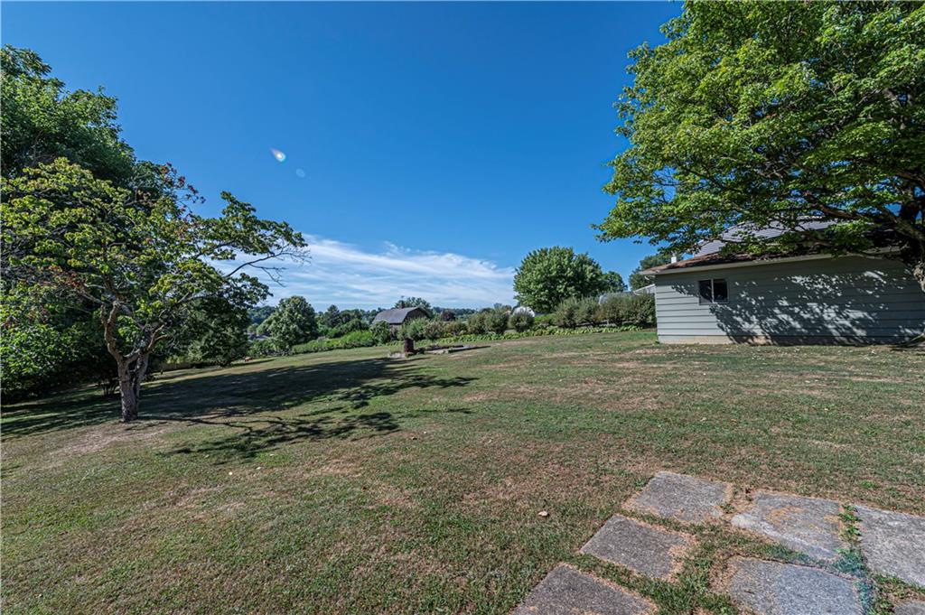 1124 Bushy Run Road Jeannette, PA 15644 - Photo 8 of 17 Gallery Image 8