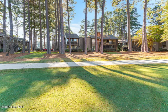 $389,000 | 115 Beulah Hill Road South, Unit 211, Pinehurst, NC 28374