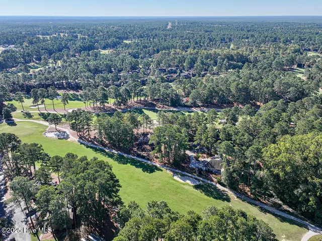 $389,000 | 115 Beulah Hill Road South, Unit 211, Pinehurst, NC 28374