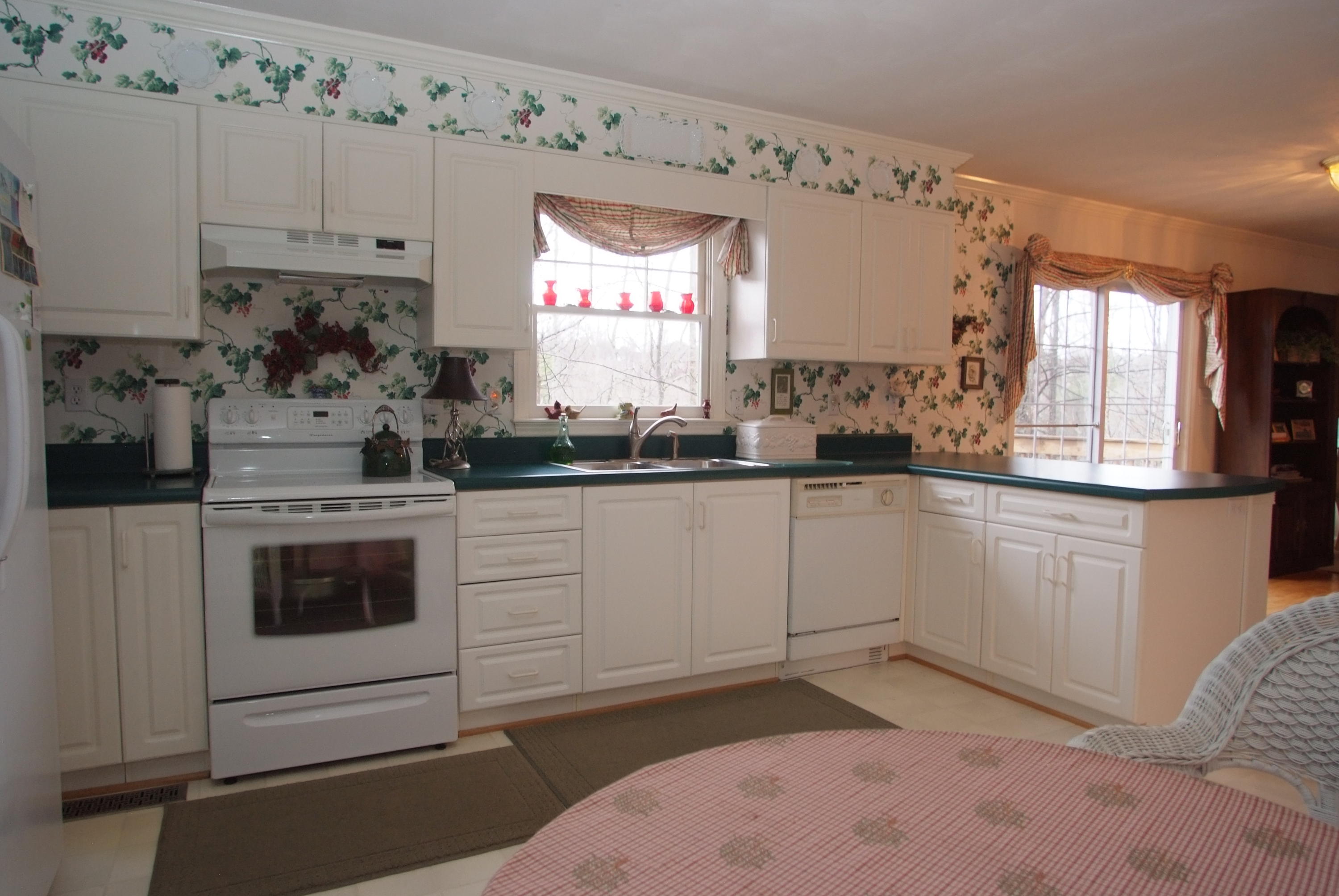 5545 Highfields Road Roanoke, VA 24018 - Photo 8 of 16 DSCF0047