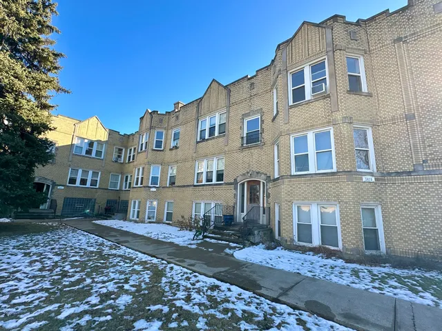 $1,500 | 2415 North Oak Park Avenue, Unit BE, Chicago, IL 60707