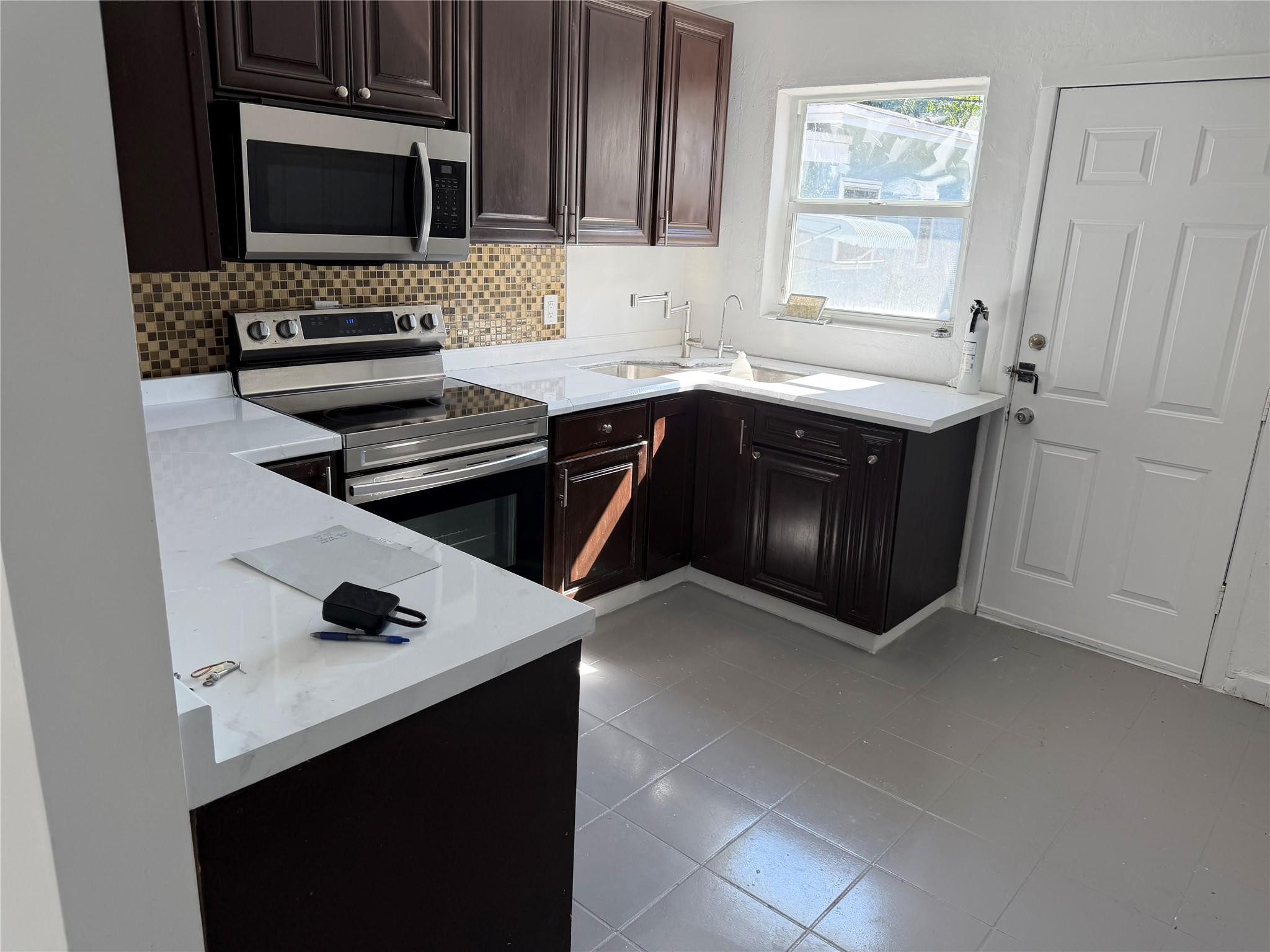 1006 Northwest 112th Terrace Miami, FL 33168 - Photo 8 of 15 Photo 8