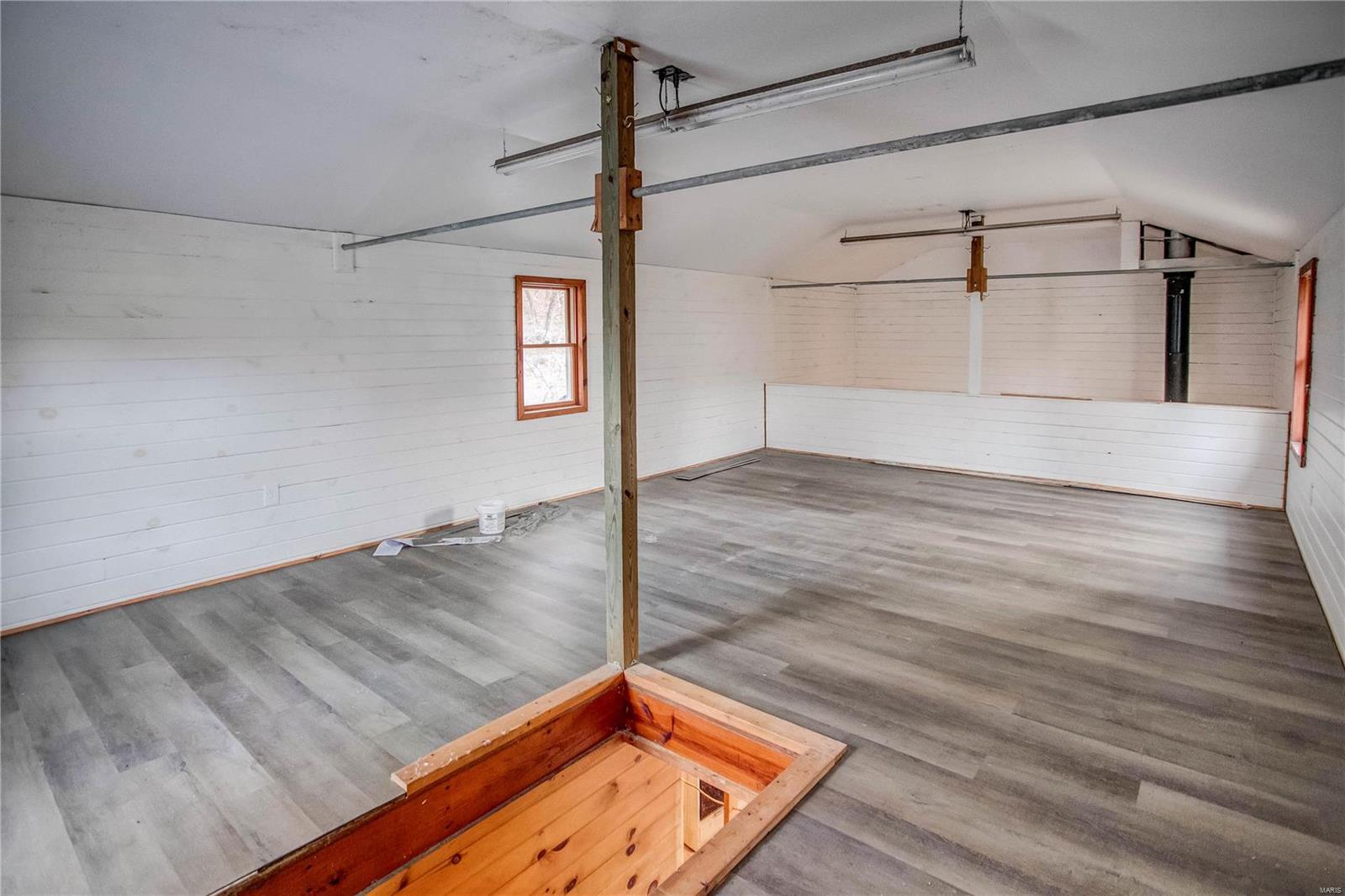 1399 Mozier Hamburg, IL 62045 - Photo 16 of 33