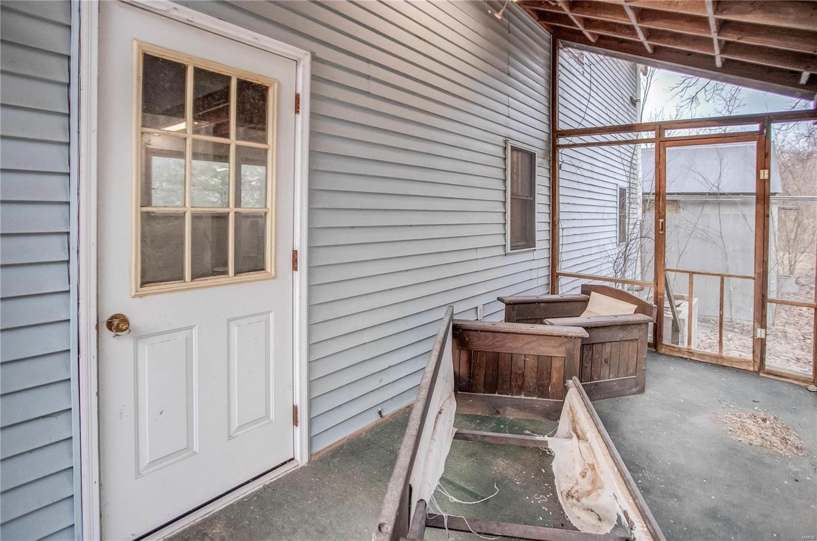 1399 Mozier Hamburg, IL 62045 - Photo 19 of 33