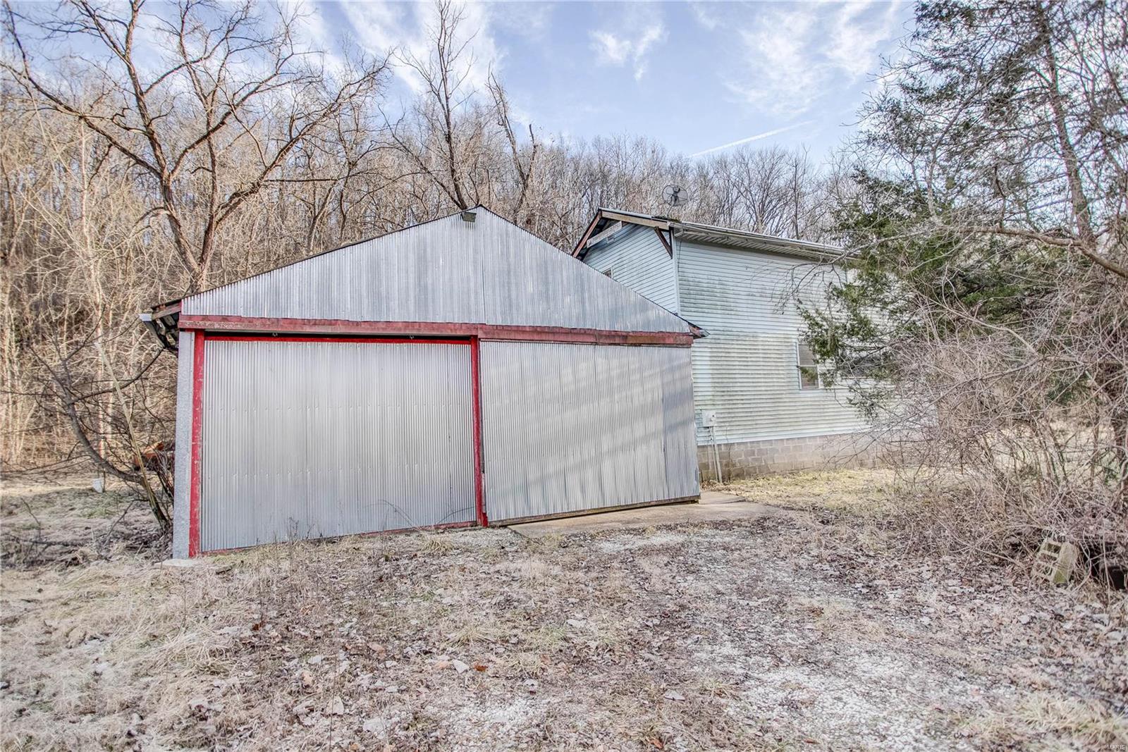 1399 Mozier Hamburg, IL 62045 - Photo 23 of 33