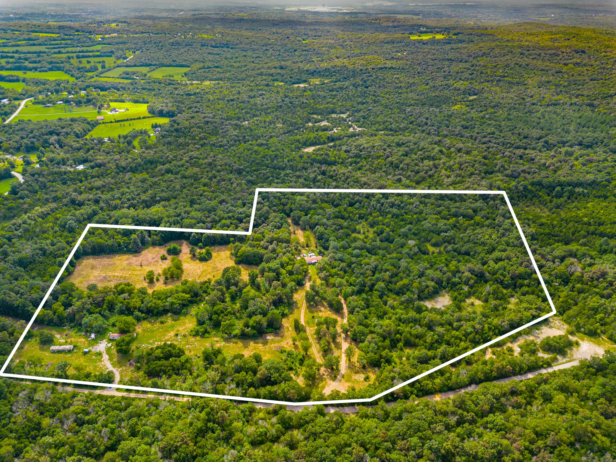a view of a tennis court