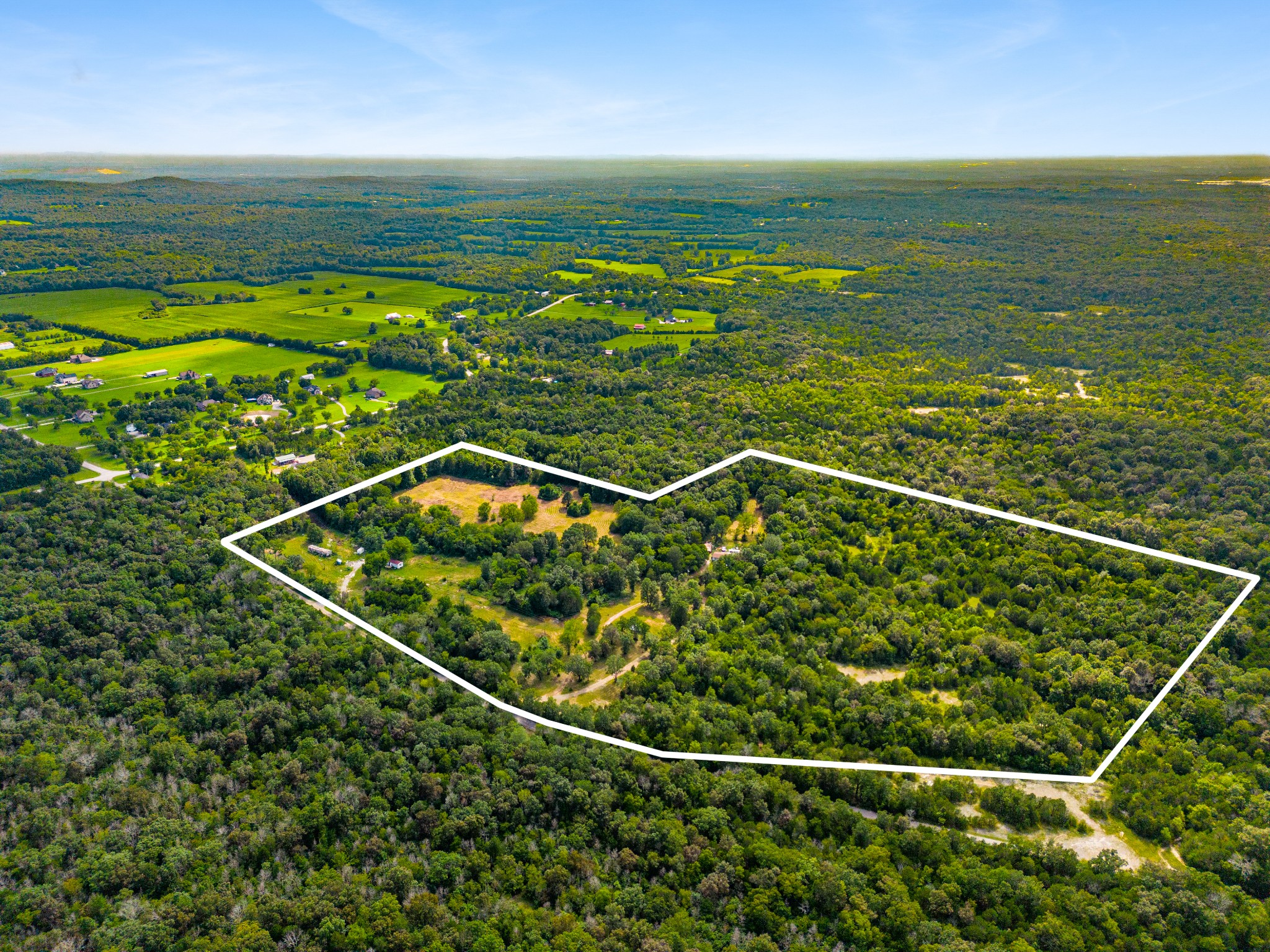 6836 Cedar Forest Road Lebanon, TN 37090 - Photo 2 of 25 a view of a tennis court