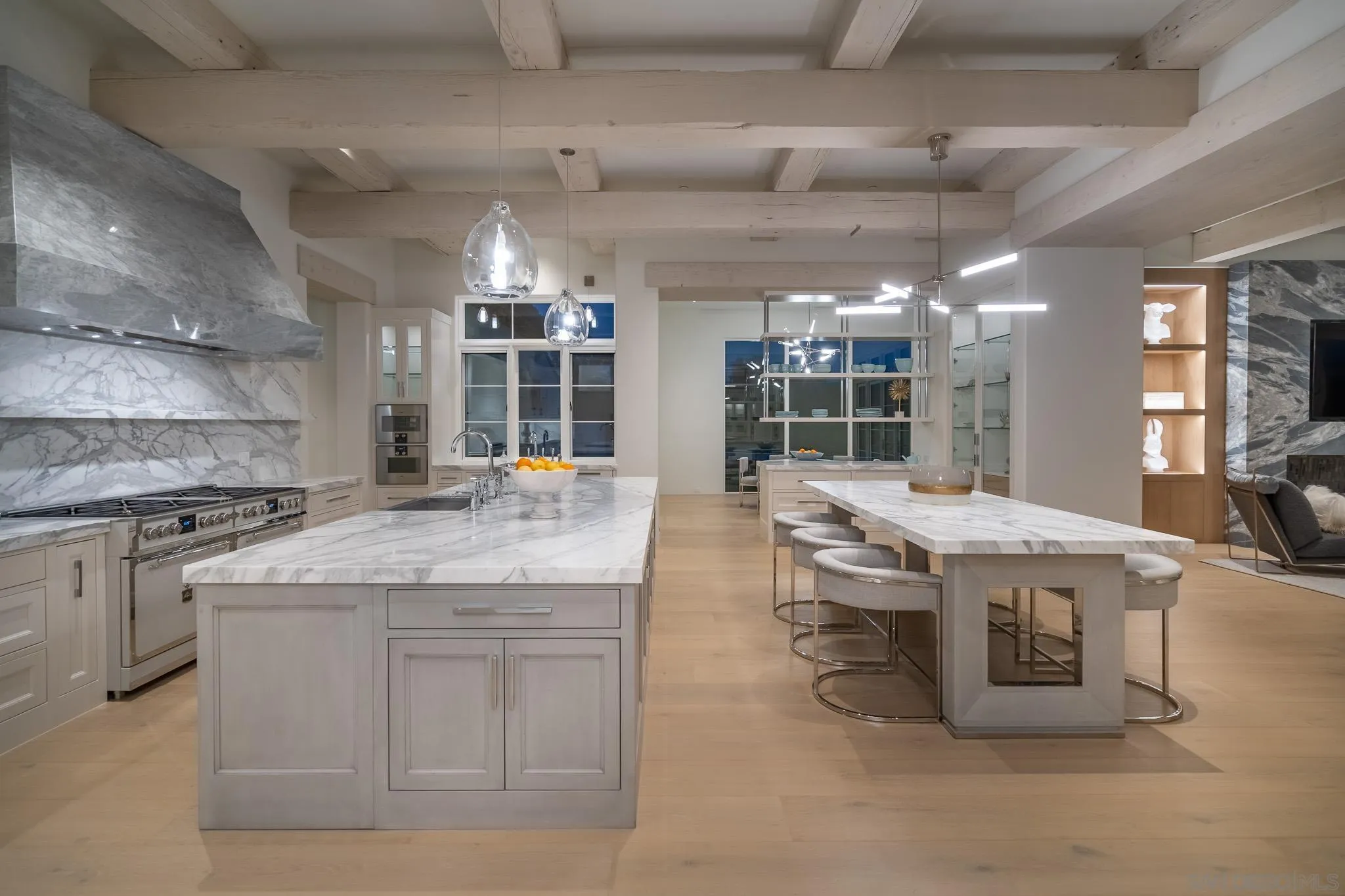 5801 Lago Lindo Rancho Santa Fe, CA 92067 - Photo 12 of 28 Gallery Image 12