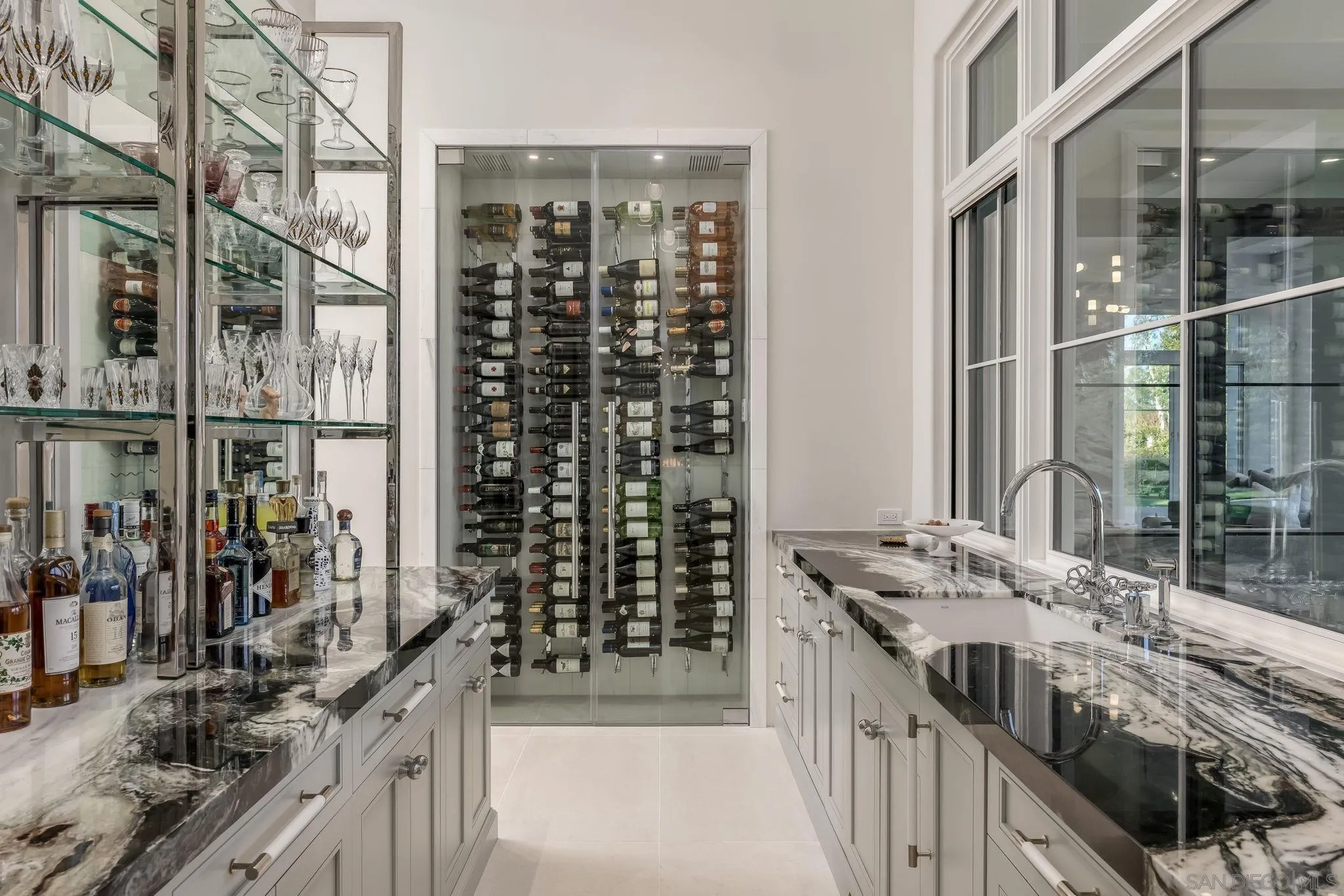 5801 Lago Lindo Rancho Santa Fe, CA 92067 - Photo 5 of 28 Gallery Image 5