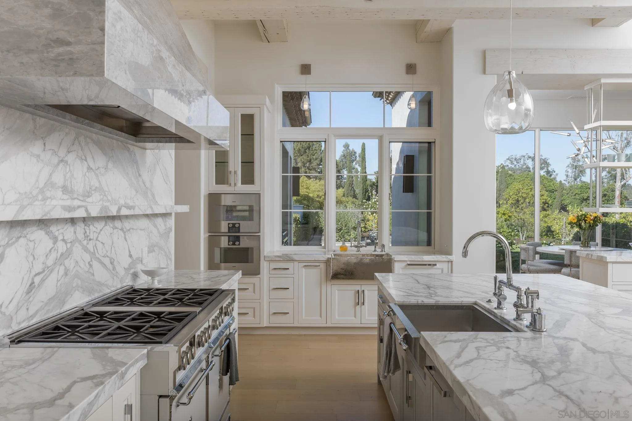 5801 Lago Lindo Rancho Santa Fe, CA 92067 - Photo 10 of 28 Gallery Image 10