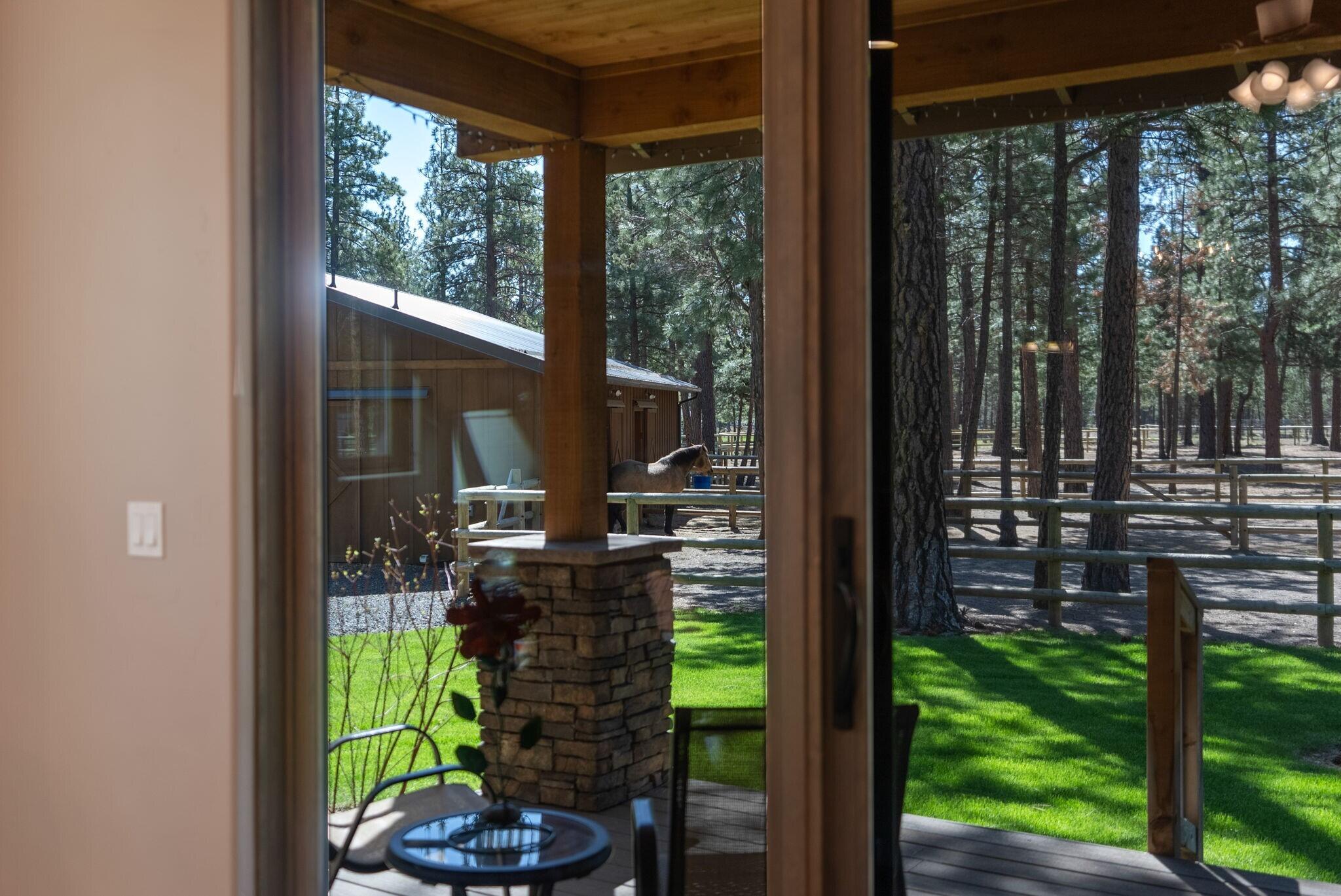 69255 Crooked Horseshoe Road Sisters, OR 97759 - Photo 53 of 154