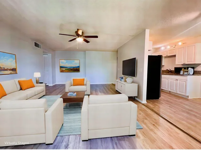 $2,400 | 150 Pineview Road, Unit J5, Jupiter, FL 33469