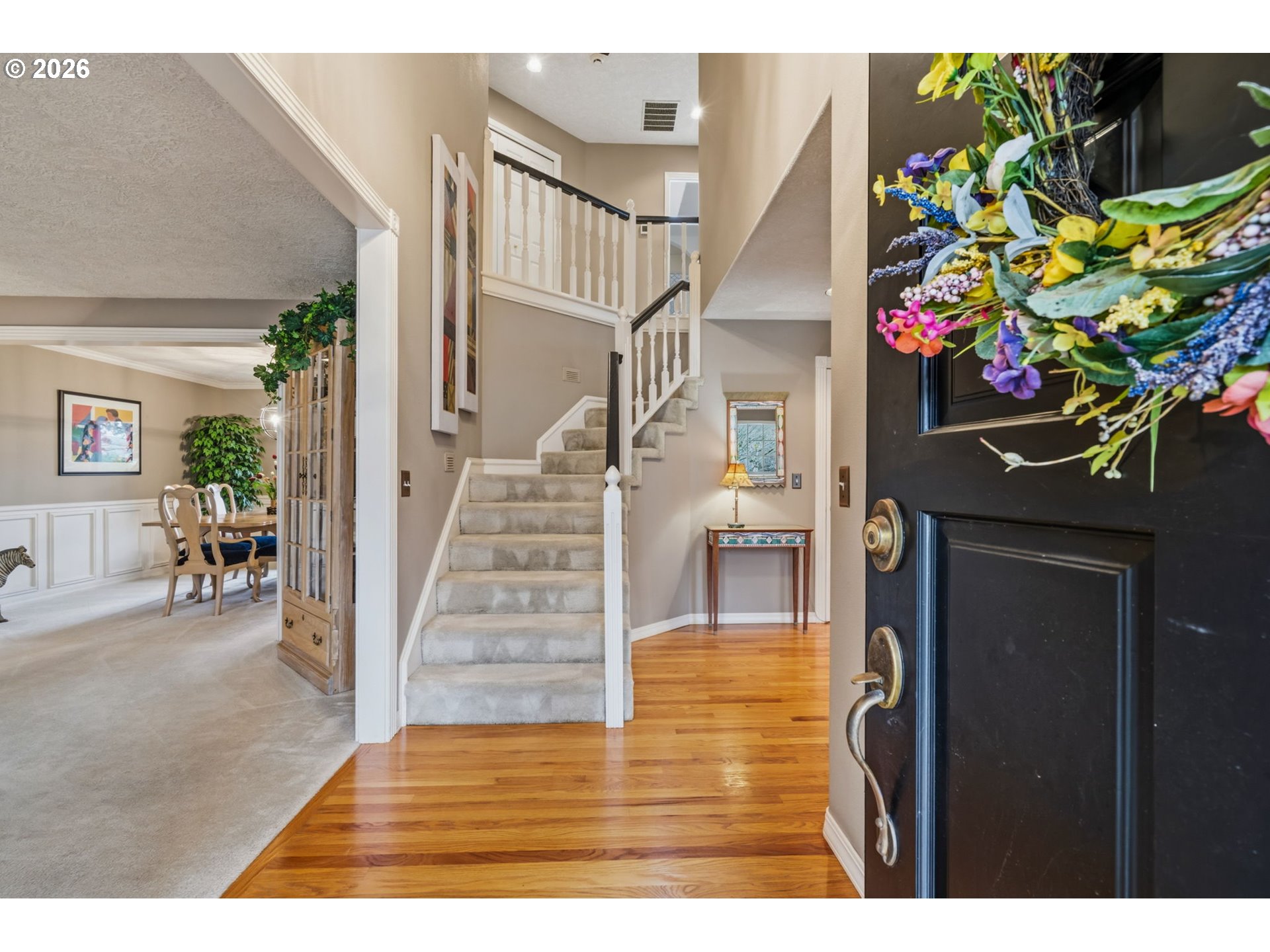 6108 Southwest Kruse Ridge Drive Portland, OR 97219 - Photo 2 of 42 a view of entryway livingroom and hall