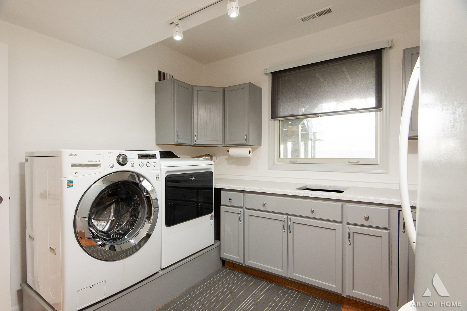 15529 129th Street Lemont, IL 60439 - Photo 27 of 65 a utility room with sink dryer and washer