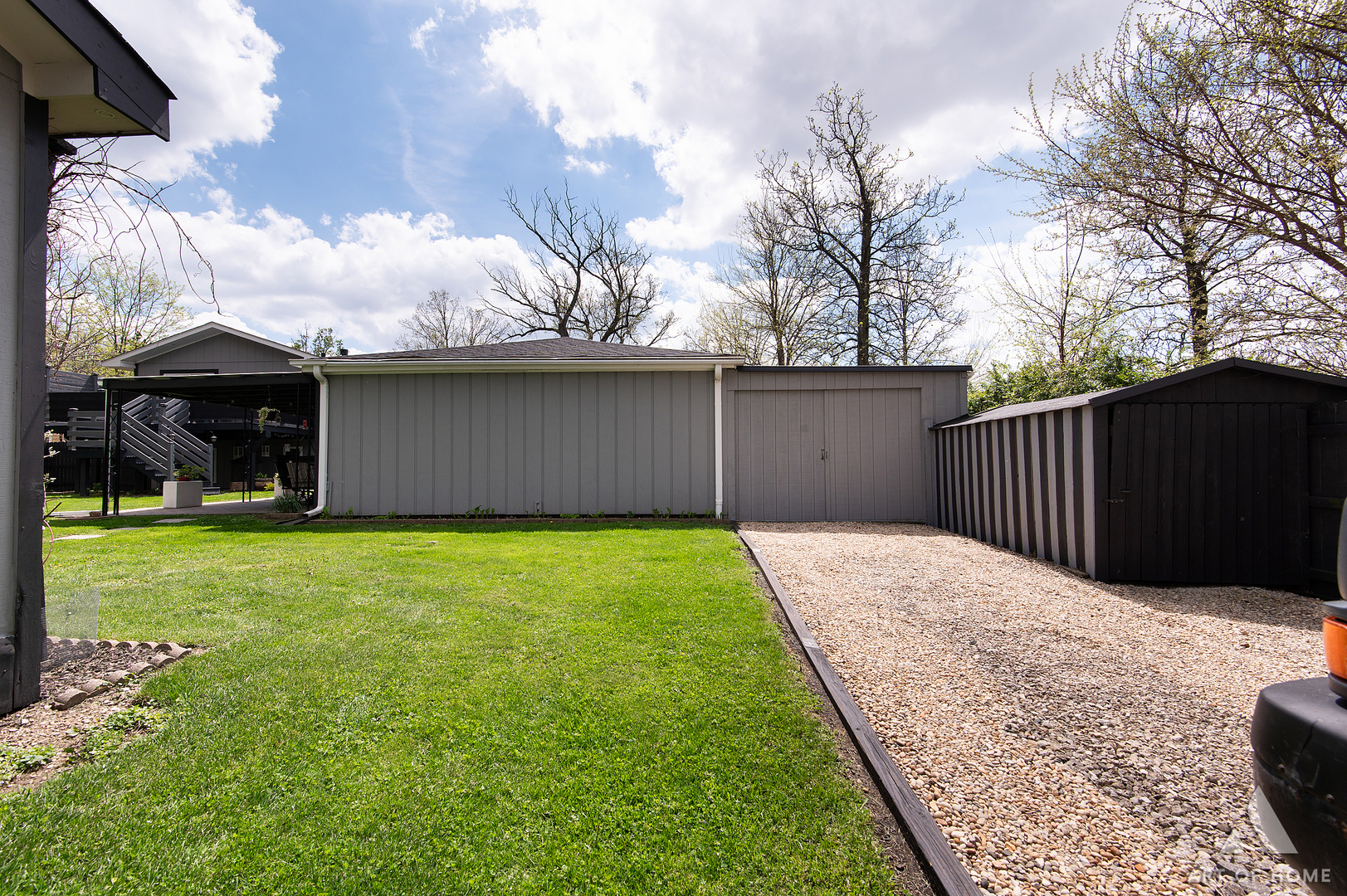 15529 129th Street Lemont, IL 60439 - Photo 57 of 65 a view of a backyard with a garden