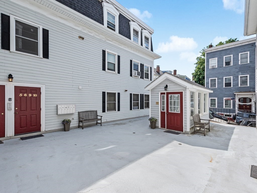 99 Pearl Street, Unit 9 Boston, MA 02129 - Photo 24 of 28