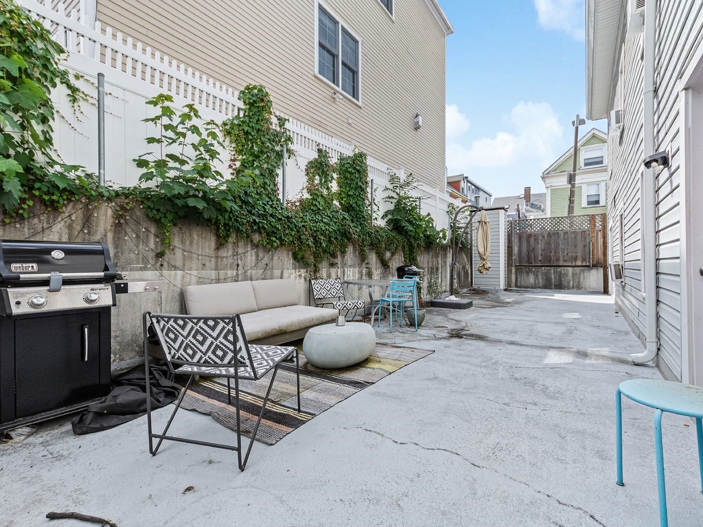 99 Pearl Street, Unit 9 Boston, MA 02129 - Photo 25 of 28