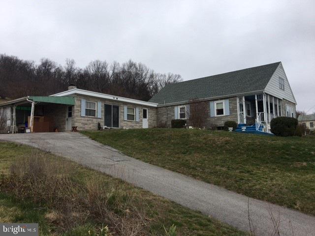 2701 Blackberry Road Dover, PA 17315 - Photo 2 of 19 Gallery Image 2