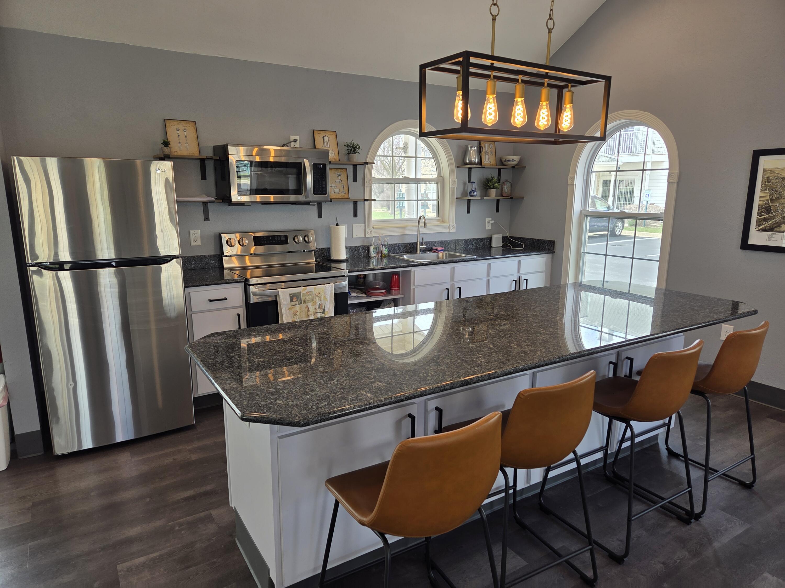 2728 Northview Road, Unit 62 Waukesha, WI 53188 - Photo 12 of 32 20250415_135227