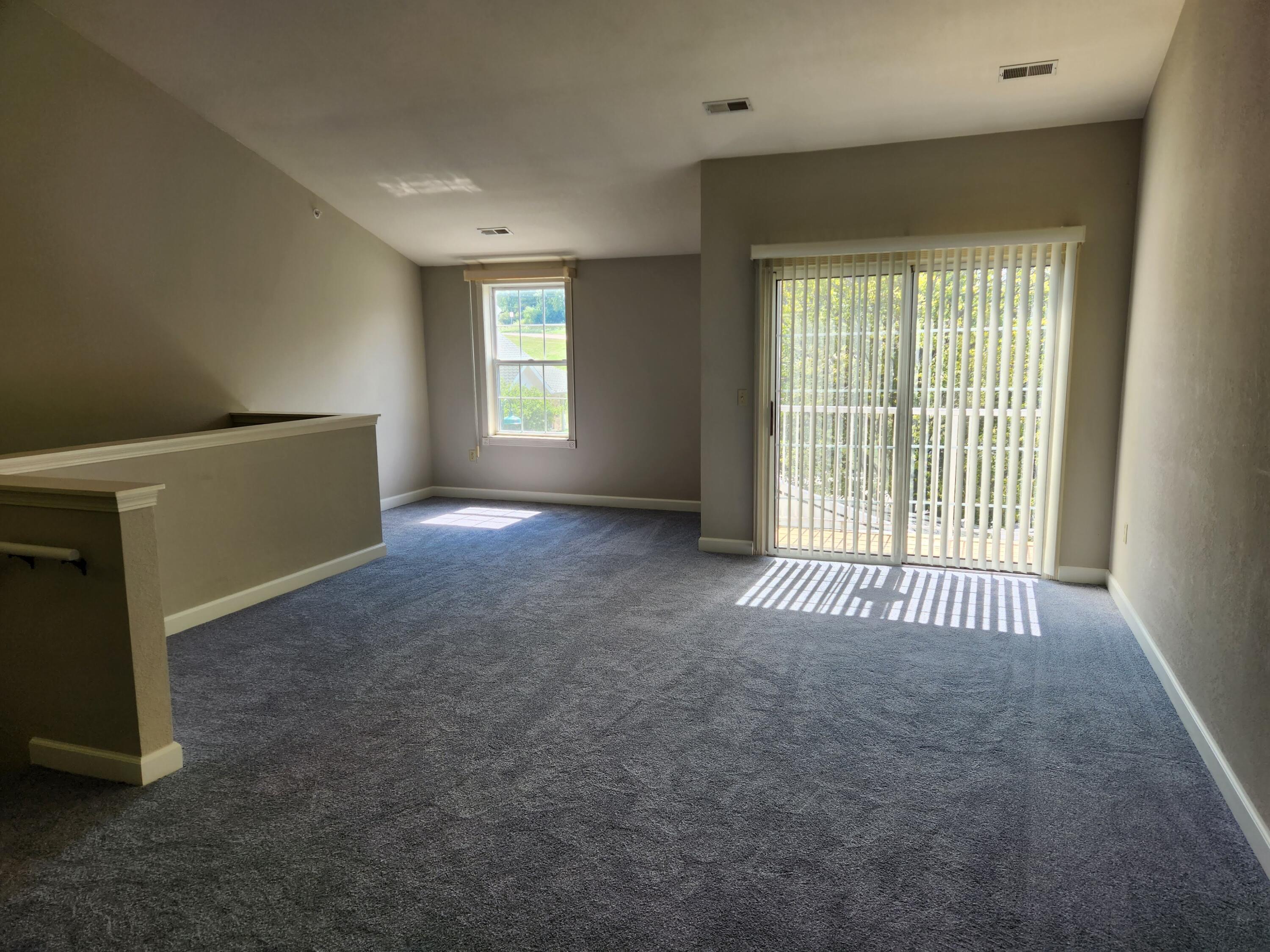 2728 Northview Road, Unit 62 Waukesha, WI 53188 - Photo 4 of 32 20230817_114215