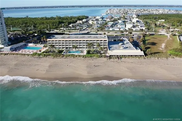 $285,000 | 9800 South Ocean Drive, Unit 211, Jensen Beach, FL 34957