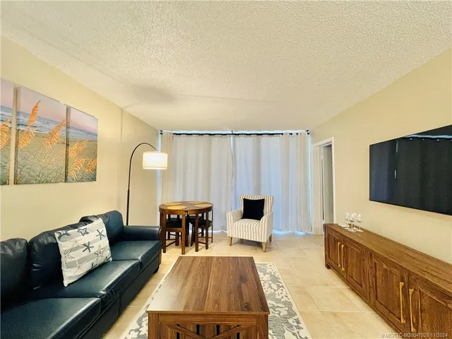 $285,000 | 9800 South Ocean Drive, Unit 211, Jensen Beach, FL 34957