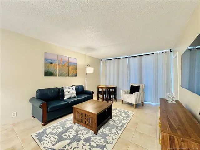 $285,000 | 9800 South Ocean Drive, Unit 211, Jensen Beach, FL 34957