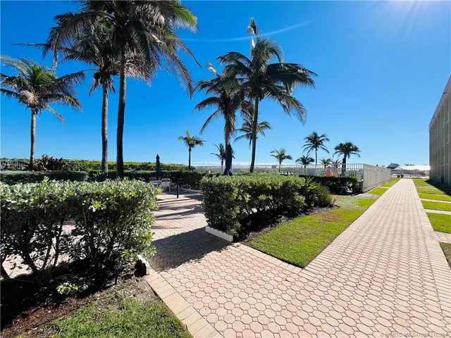 $285,000 | 9800 South Ocean Drive, Unit 211, Jensen Beach, FL 34957
