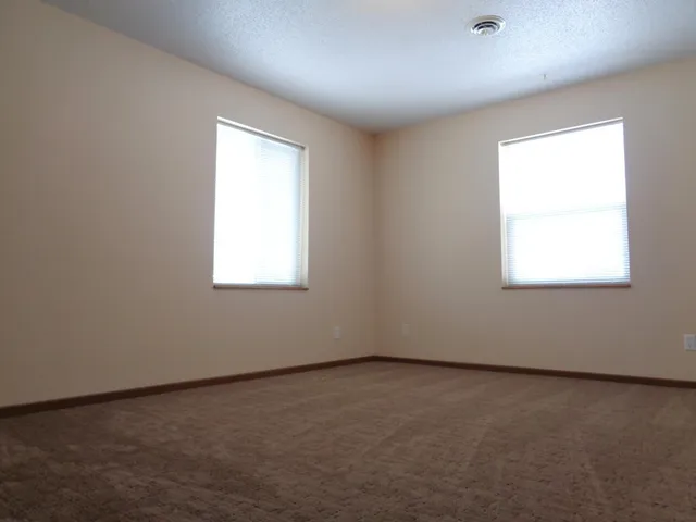 $1,350 | 1706 Lincoln Avenue, Unit 3, Montevideo, MN 56265