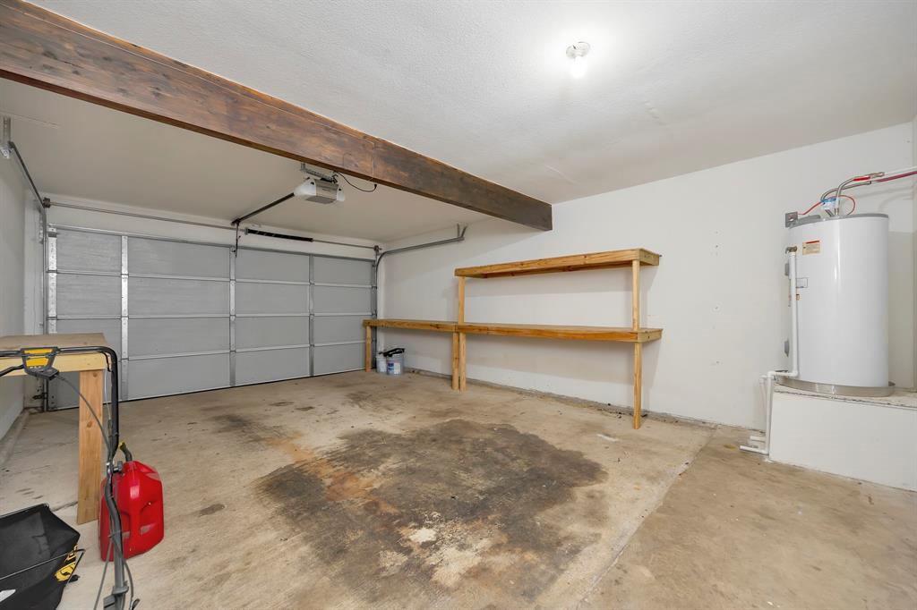 9415 Timberbluff Road Dallas, TX 75249 - Photo 33 of 40