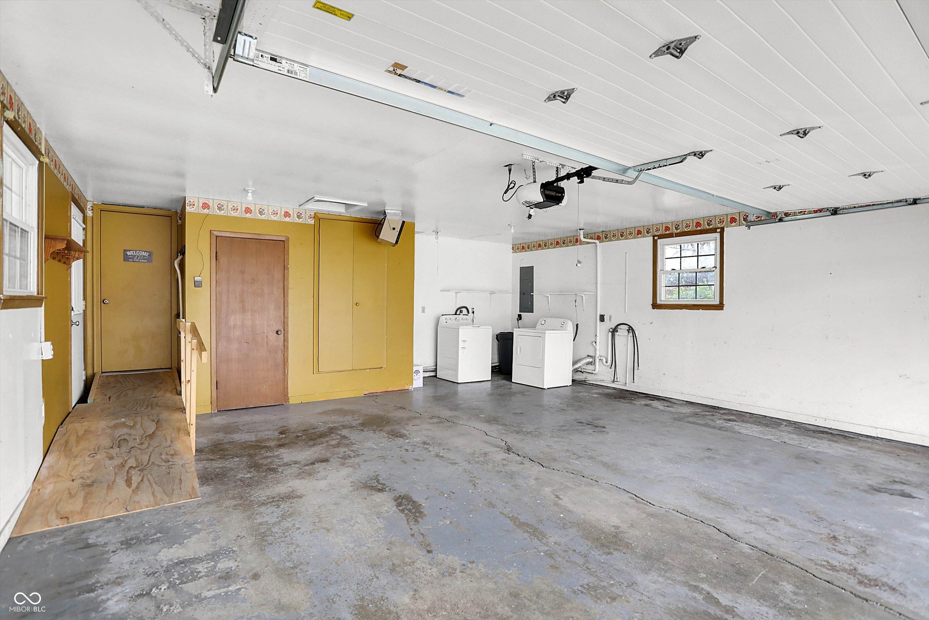 1578 Edgehill Road Shelbyville, IN 46176 - Photo 43 of 57