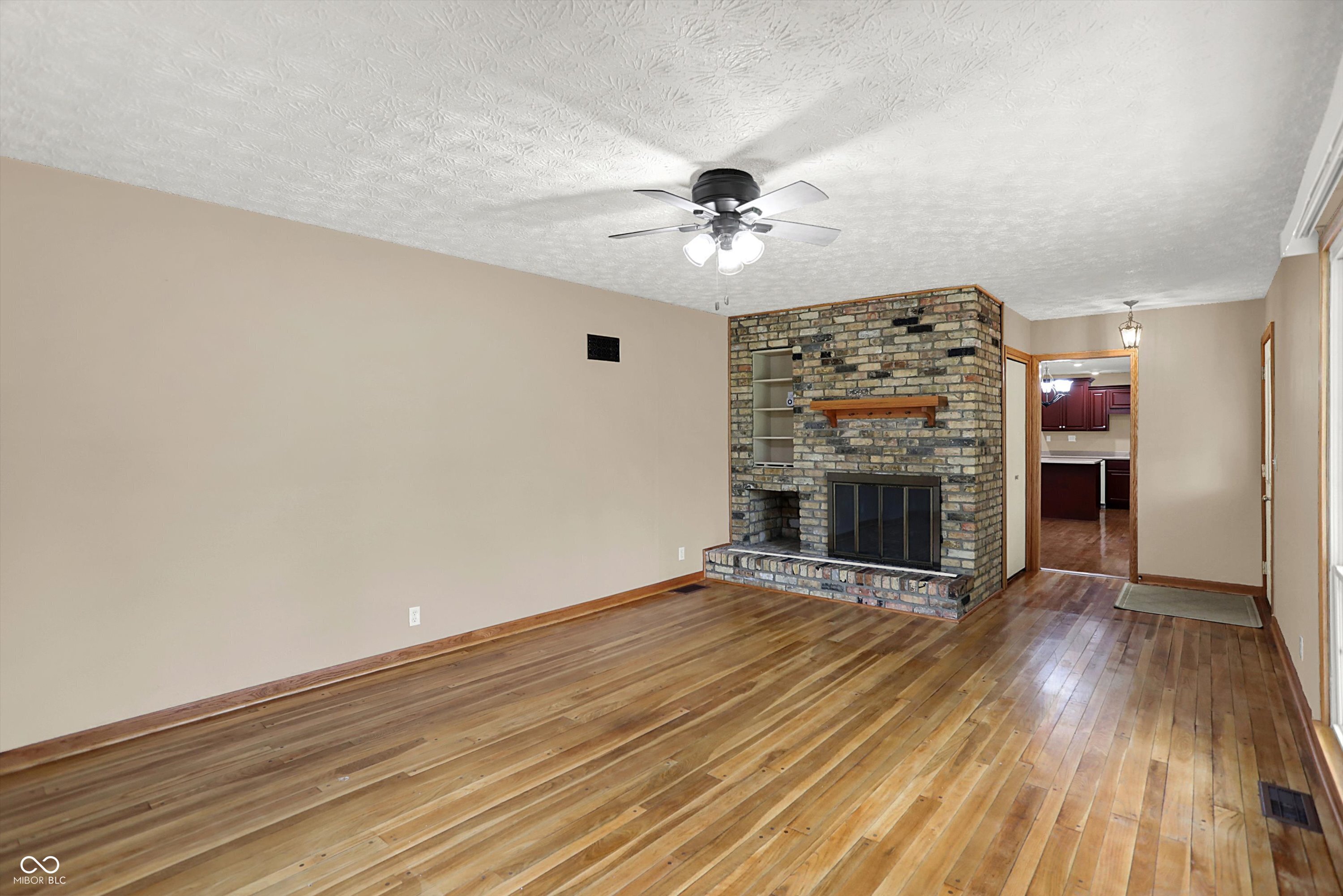 1578 Edgehill Road Shelbyville, IN 46176 - Photo 7 of 57