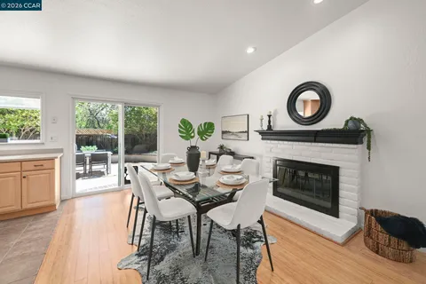$1,298,000 | 102 Henson Creek Court, Martinez, CA 94553