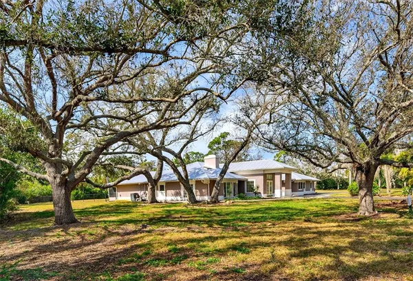 $4,419,000 | 7108 Midnight Pass Road, Sarasota, FL 34242