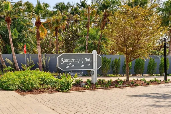 $4,419,000 | 7108 Midnight Pass Road, Sarasota, FL 34242