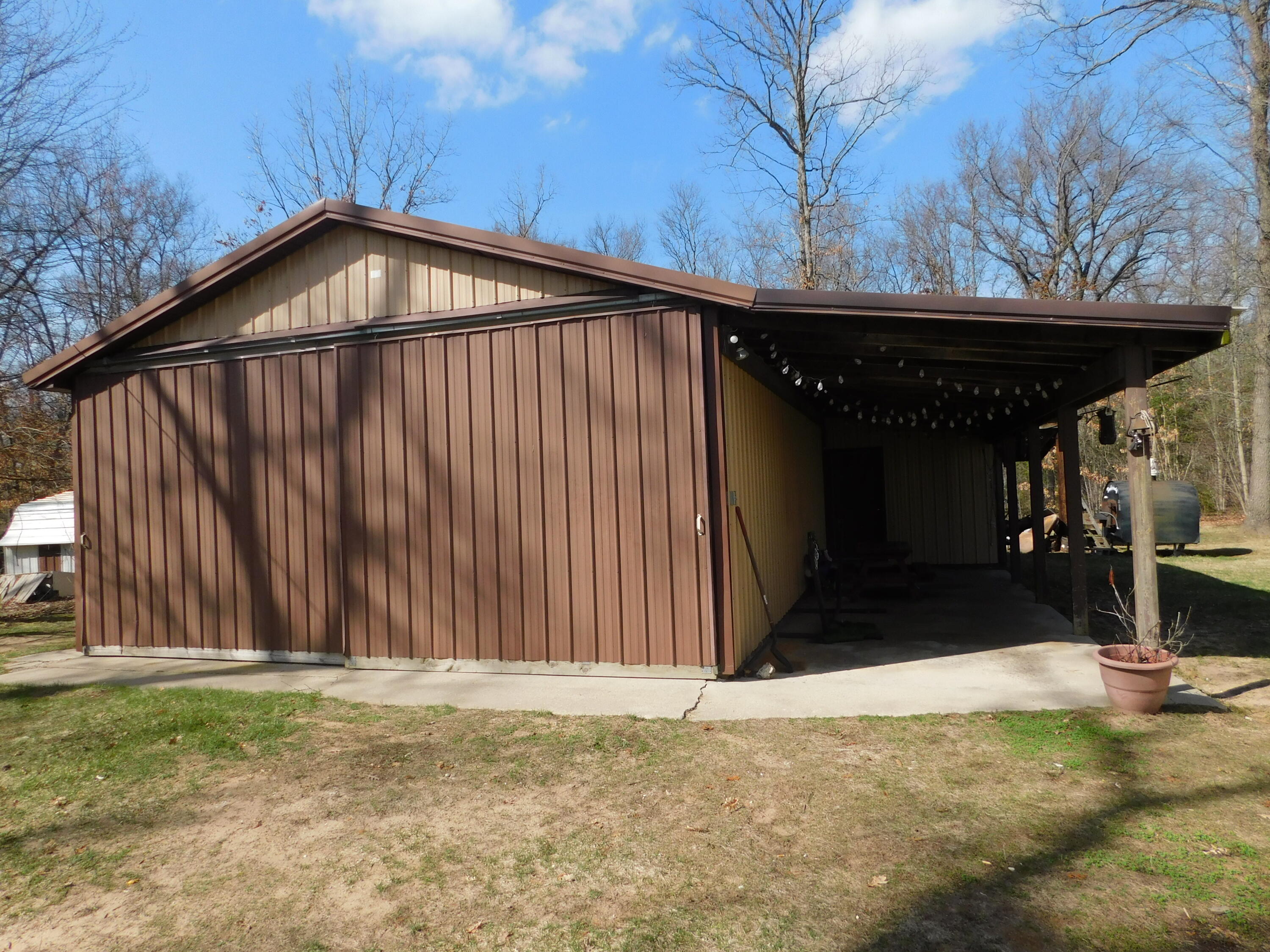 647 North Hart Road Wellston, MI 49689 - Photo 6 of 19 DSCN1483