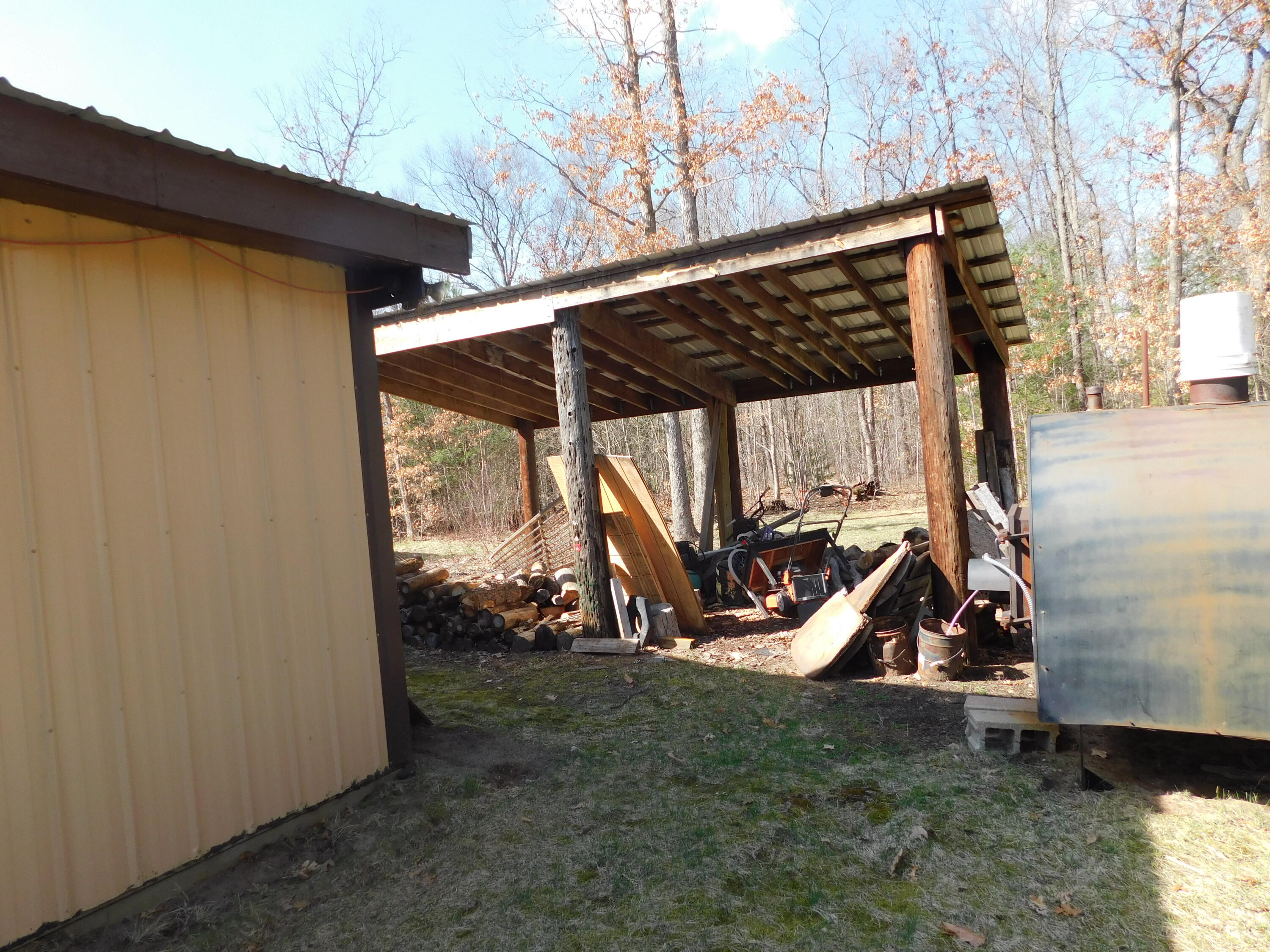 647 North Hart Road Wellston, MI 49689 - Photo 8 of 19 DSCN1487