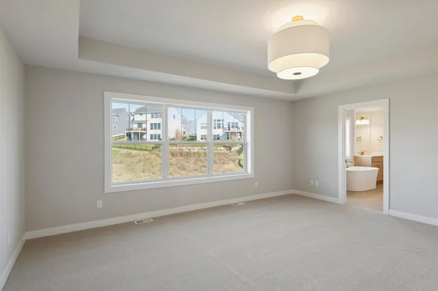 $974,950 | 5512 Scenic Loop Run, Victoria, MN 55318