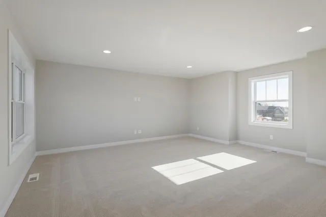 $974,950 | 5512 Scenic Loop Run, Victoria, MN 55318