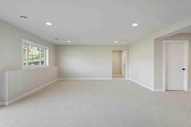 $974,950 | 5512 Scenic Loop Run, Victoria, MN 55318