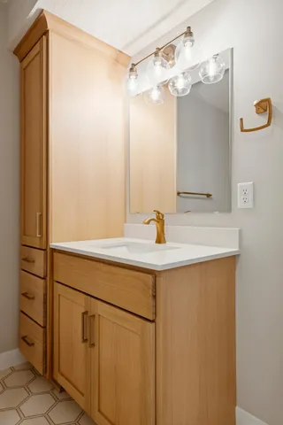 $974,950 | 5512 Scenic Loop Run, Victoria, MN 55318