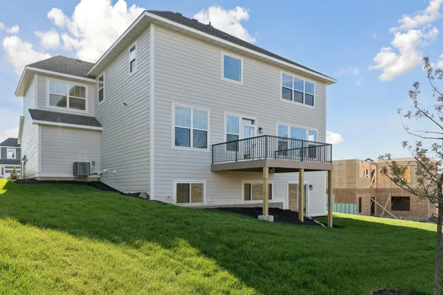 $974,950 | 5512 Scenic Loop Run, Victoria, MN 55318