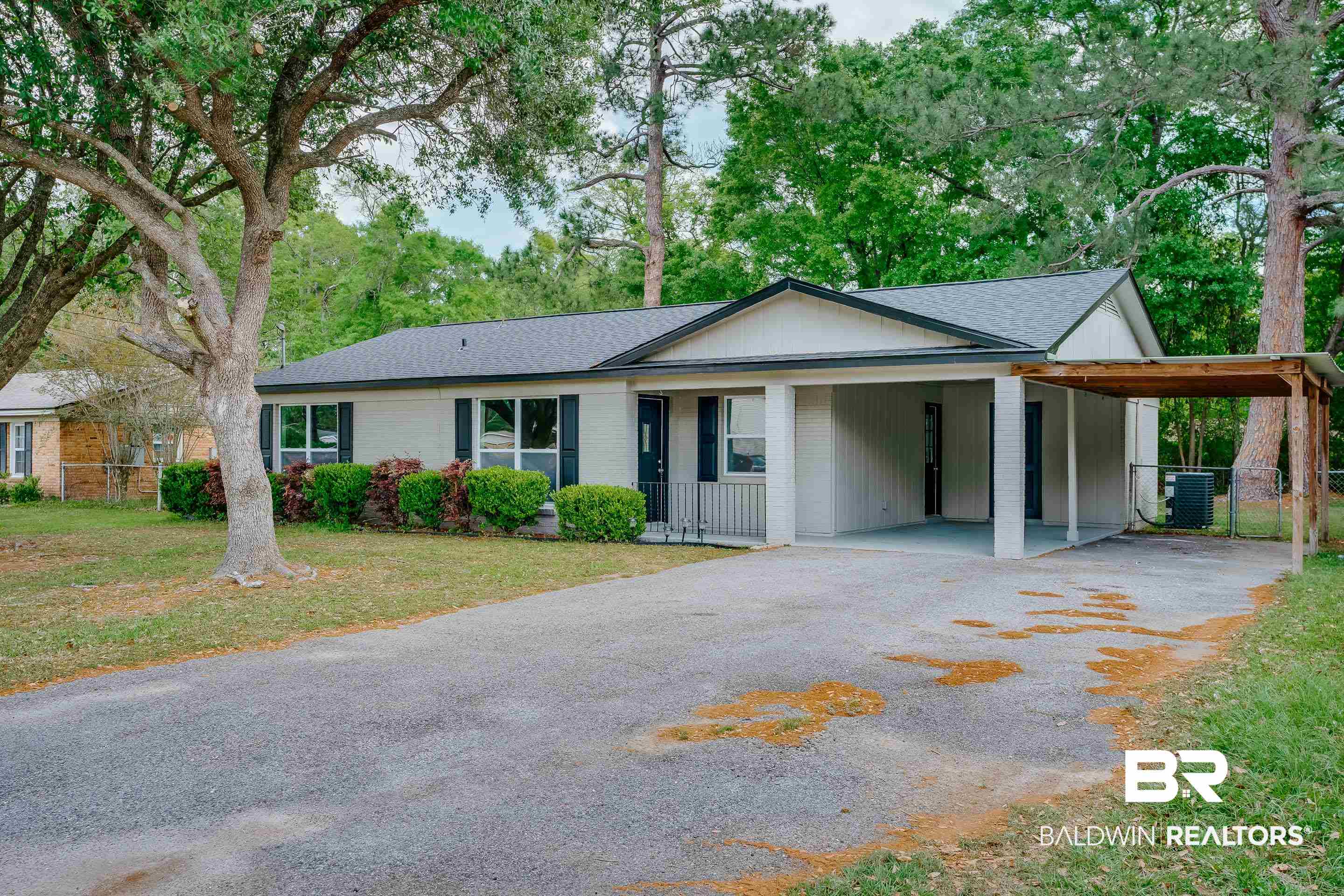 428 Scott Drive Saraland, AL 36571 - Photo 2 of 33