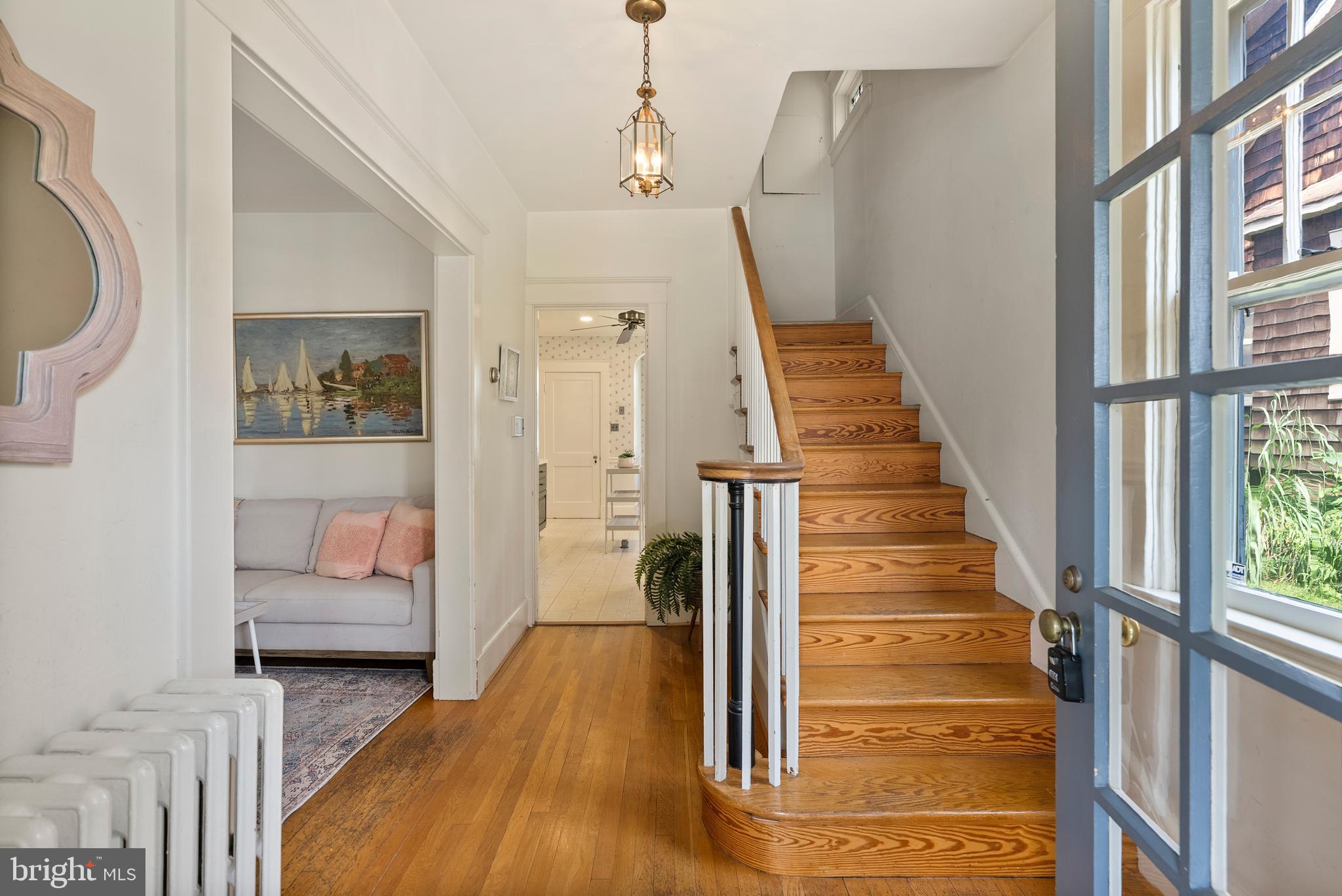 510 Dunkirk Road Baltimore, MD 21212 - Photo 5 of 33 Foyer