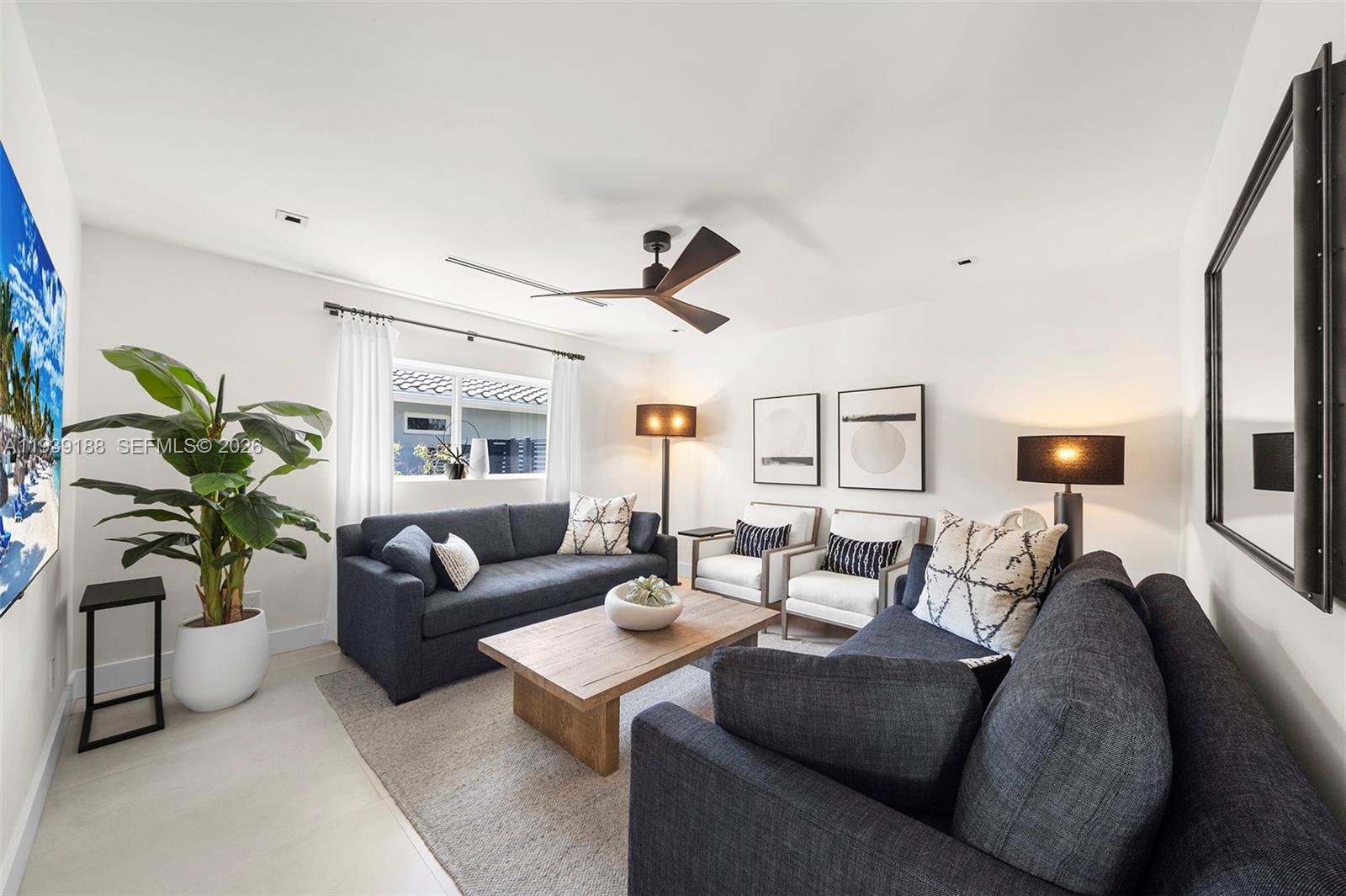 519 Layne Boulevard Hallandale Beach, FL 33009 - Photo 13 of 40