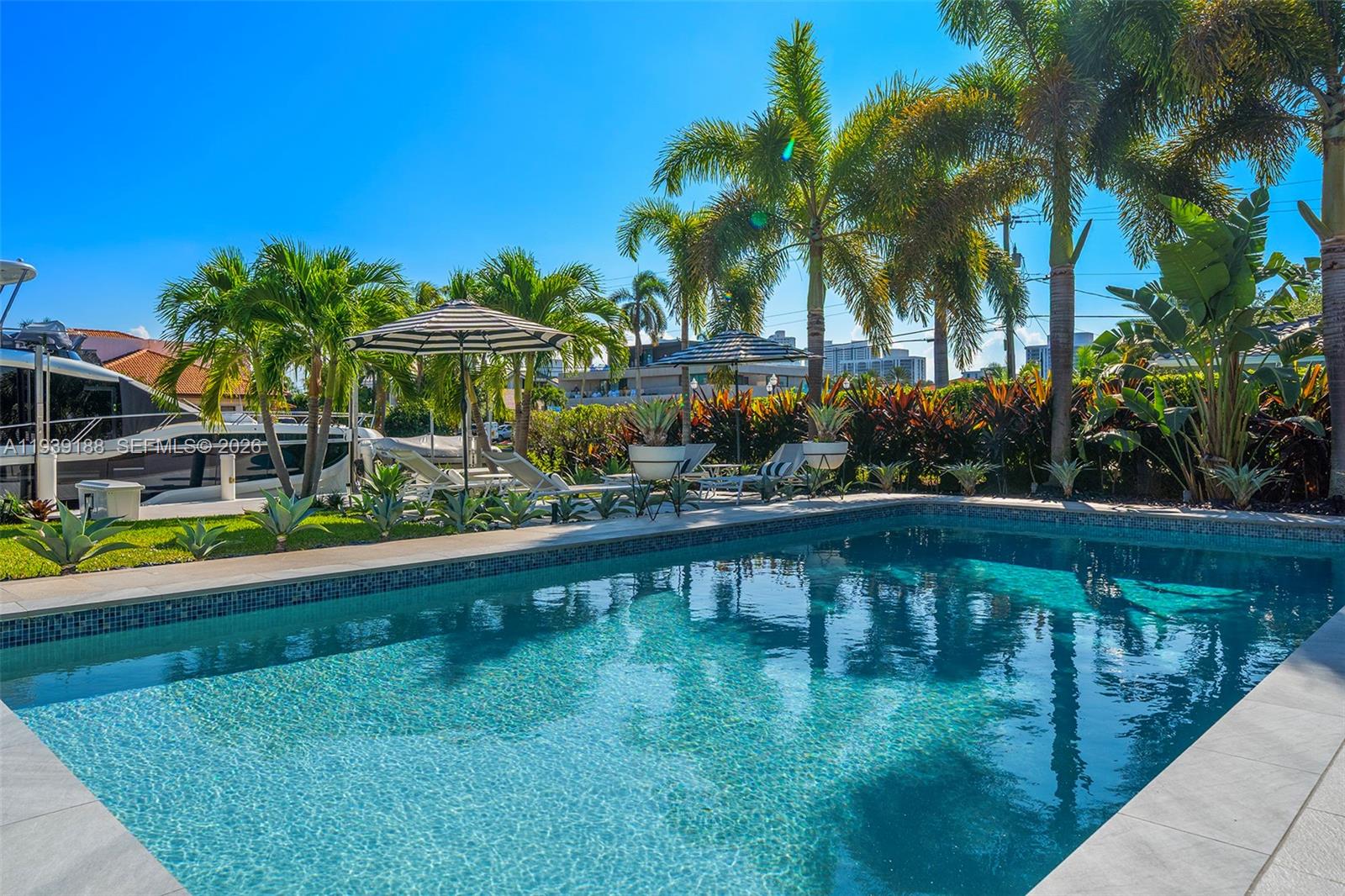 519 Layne Boulevard Hallandale Beach, FL 33009 - Photo 28 of 40